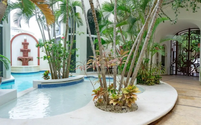 Royal Palms 8 2 Bedroom Condo by RedAwning