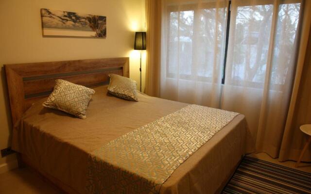Beach Cove 4