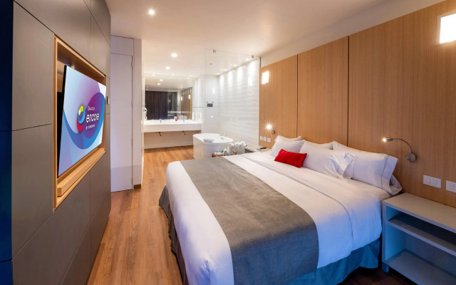Ramada Encore by Wyndham Guadalajara Aeropuerto
