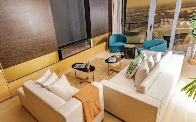 The House Hotel Al Khiran
