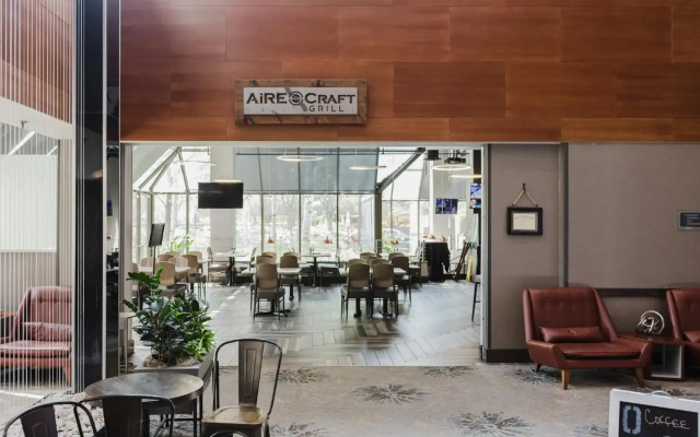 Crowne Plaza Suites MSP Airport - Mall of America by IHG