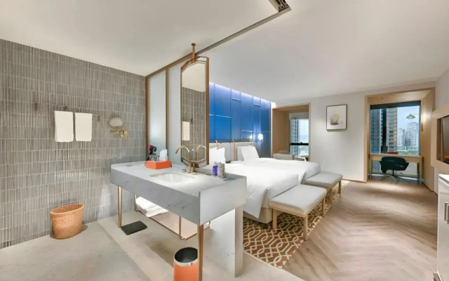 voco Chongqing Chaotianmen by IHG