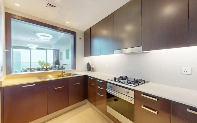 Primestay - 2BR Burj View Opera Grand