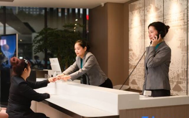 Rezen Winterless Hotel Chongqing