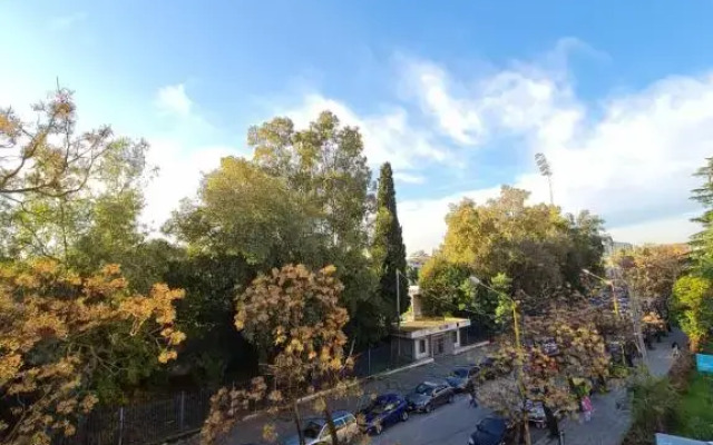 Ex-Block District charming studio apartment with treeish sorrounding view!