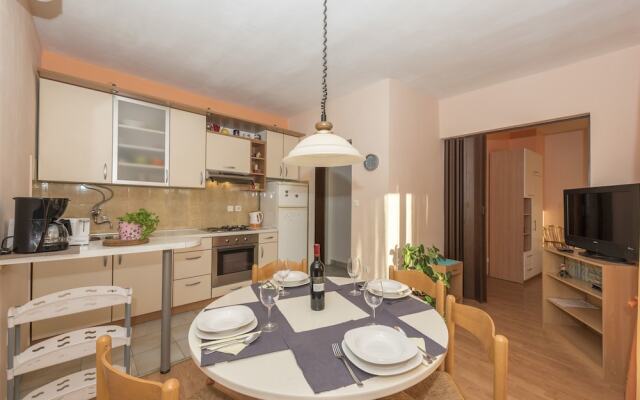 Apartments Josip