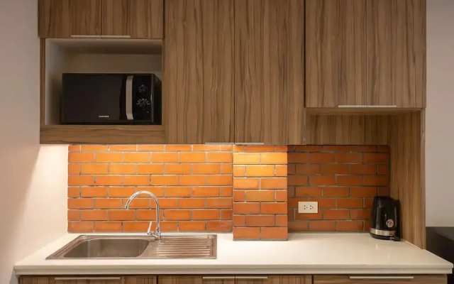 EXORESIDENCE - Heart of Chinatown