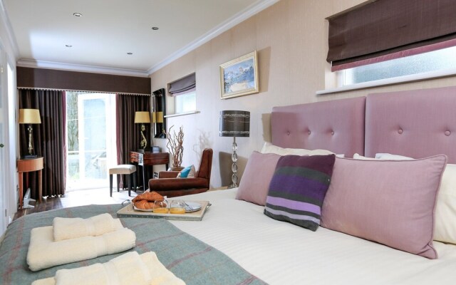 St Elmo Lodge