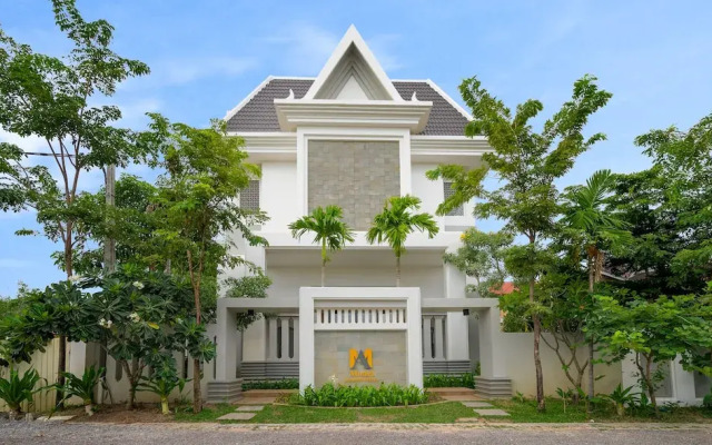 Model Angkor Hotel