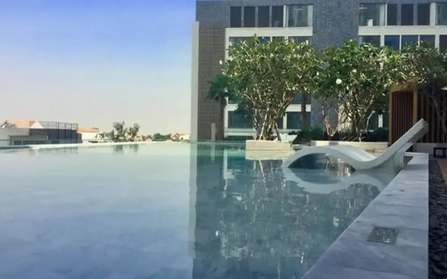 Bluesky Gateway Residence Luxury