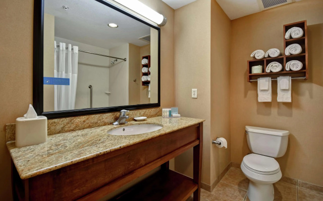 Hampton Inn & Suites Folsom