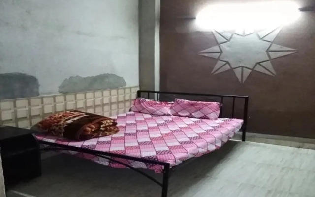 Goroomgo Sidhu Guest House Amritsar