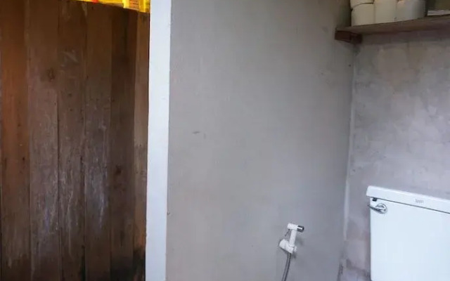 Kaampuju Cafe and Rooms