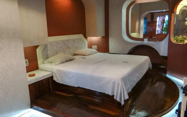 New York Hotel - Motel