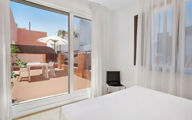 Metropolis Sevilla Apartaments