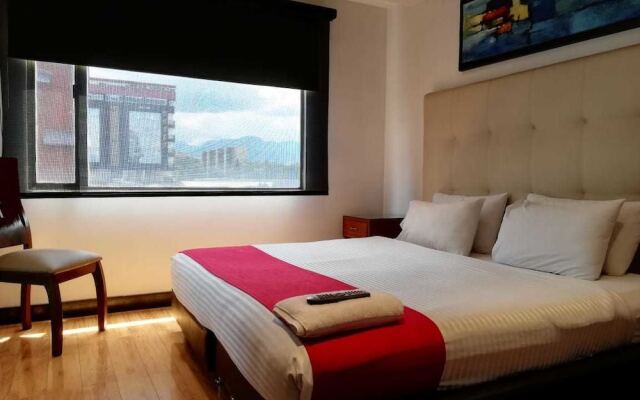 American Deluxe Hotel BC