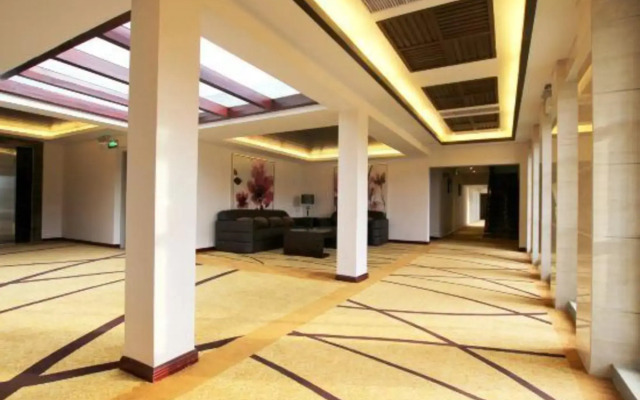 Garden Hotel