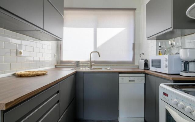 Holodek Apartments : Parthenon