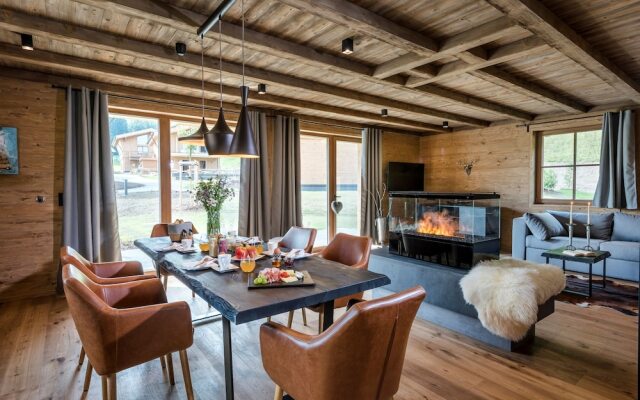 LA SOA Chalets & Eventlodge