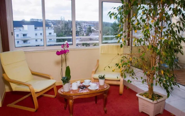 Logis Hotel Le Commerce Guichen