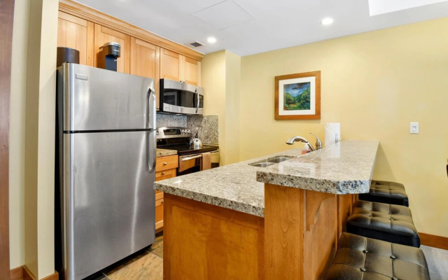 Sundial C006-005a 3BR