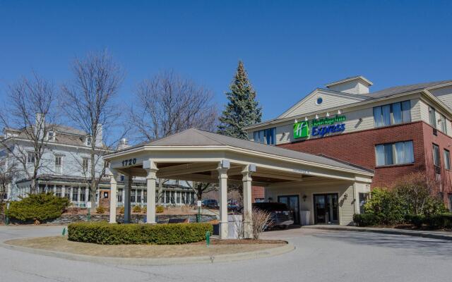 Holiday Inn Express South Burlington, an IHG Hotel