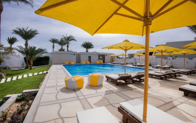 Shams Lodge Water Sport Resort