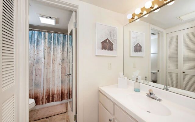 Aspenwood by Snowmass Vacations