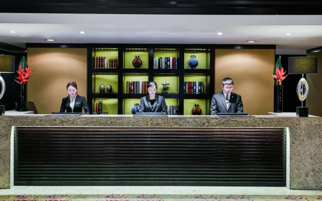 InterContinental Shanghai Pudong Hotel by IHG