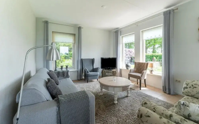 Tranquil Holiday Home in Balkbrug with Garden - Hotel in Hardenberg - Photo 3