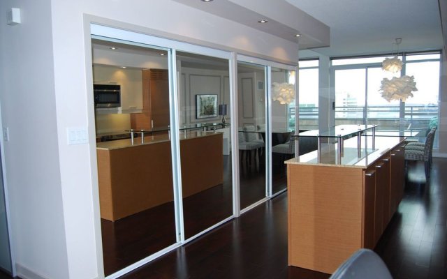 Luxury Downtown Water Front Condo offered by Short Term Stays