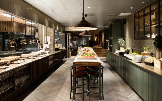 Elite Park Avenue Hotel