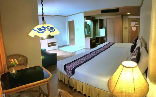 Takiab Beach Resort