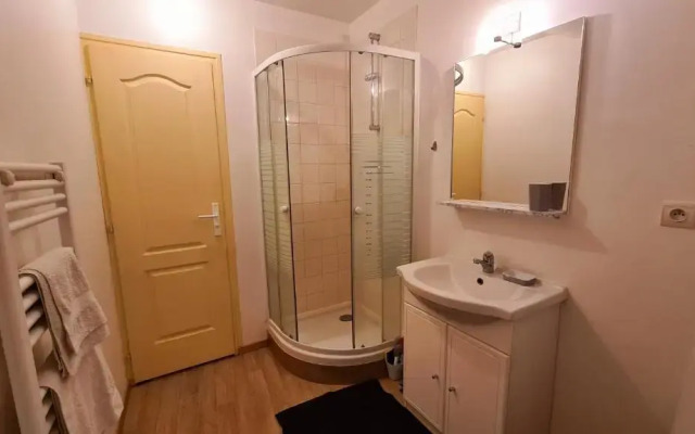 Le Studio Bis - Appartement meublé tout confort Centre Ville