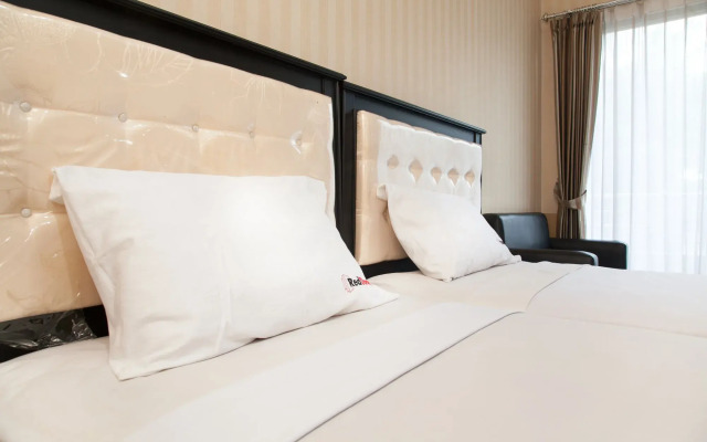 RedDoorz near Juanda International Airport