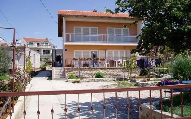 Apartment Ante - 10 m from sea