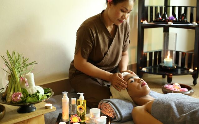 Tresor D'Angkor Suite