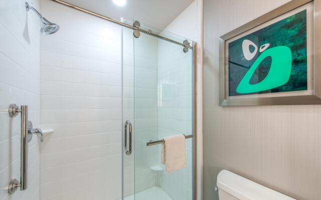 Holiday Inn Express & Suites Shawnee-Kansas City West by IHG