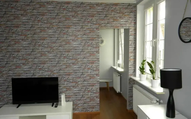 Navy Group - Old Town Apartments