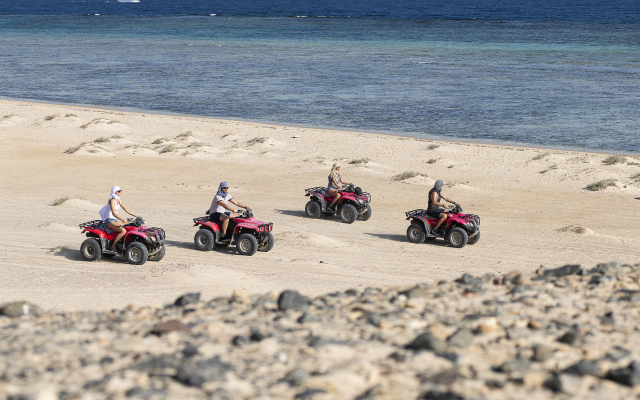 Three Corners Fayrouz Plaza Beach Resort