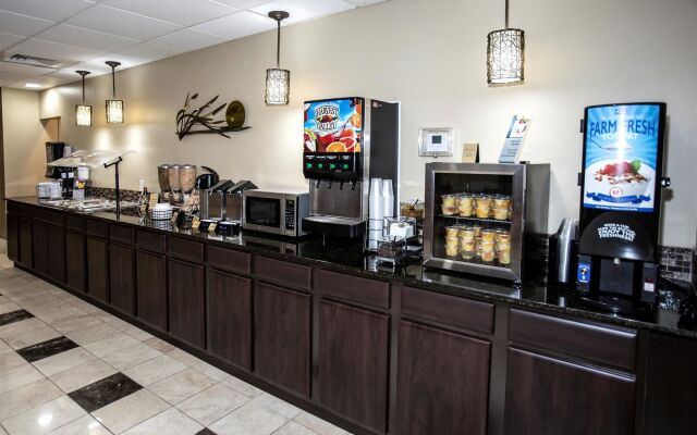 Best Western Plus Ambassador Suites Venice