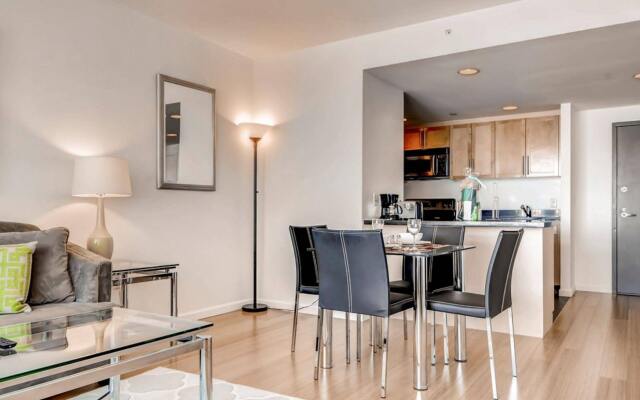 Global Luxury Suites at Kendall West