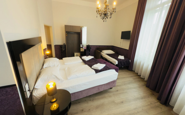 Hotel Pension Baron am Schottentor
