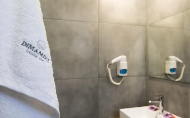 Villa Ria Apartments & Suites