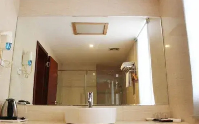 Yixin Hotel