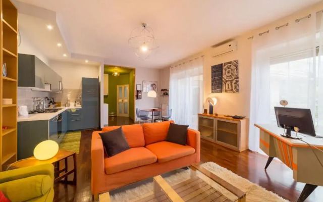 Naima Sea View Design Apartment