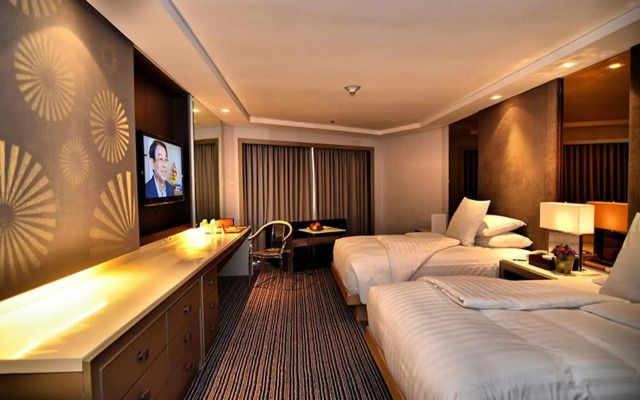 Midas Hotel & Casino