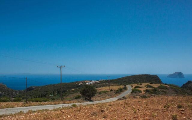 Secluded 3 BR House 5 mins from Kapsali