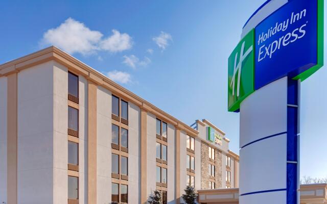 Holiday Inn Express Flint-Campus Area, an IHG Hotel