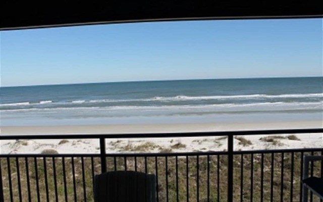 3 Bedroom Oceanfront Luxury Condo - Sand Dollar Iii, 404
